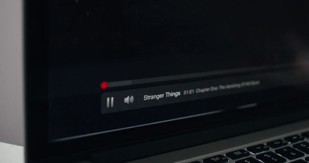 Stranger Things Season 4 is Coming (Photo: Unsplash/Charles Deluvio)
